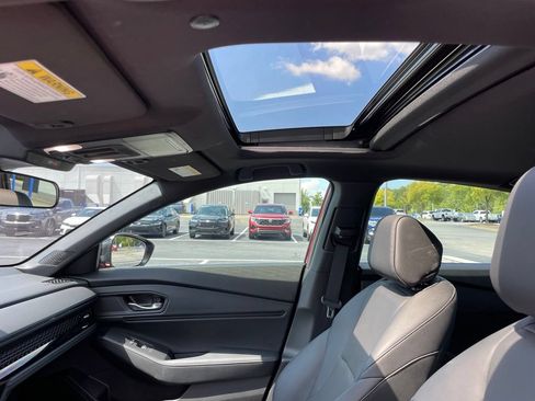 Certified 2025 Honda Accord Sport image 29
