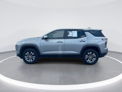 Used 2025 Chevrolet Equinox LT FWD image 6