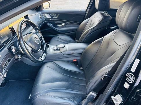 Used 2017 Mercedes-Benz S 550 Sedan image 11