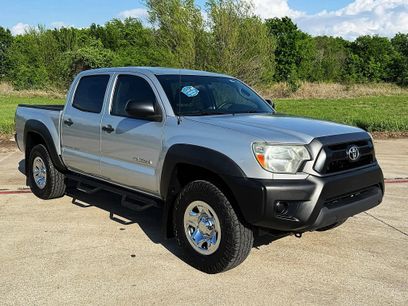 Used 2013 Toyota Tacoma PreRunner w/ Convenience Pkg