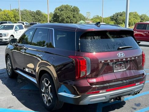 Used 2023 Hyundai Palisade Limited FWD image 4