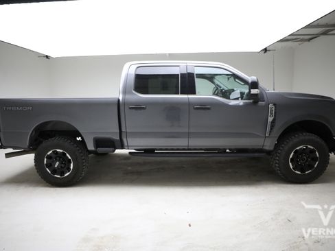 Used 2025 Ford F250 XLT w/ Tremor Off-Road Package AWD/4WD image 6