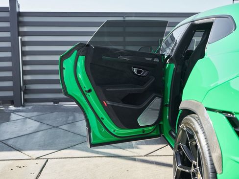 Used 2024 Lamborghini Urus Performante image 31