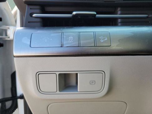 New 2026 Hyundai Kona SEL Premium image 22