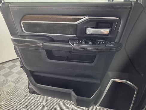 Used 2024 RAM 2500 Laramie w/ Safety Group AWD/4WD image 20