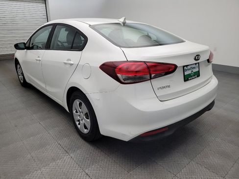 Used 2018 Kia Forte LX FWD image 5
