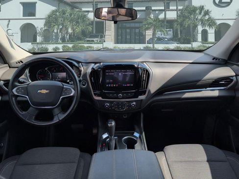 Used 2020 Chevrolet Traverse LT FWD image 25