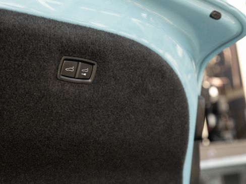 Certified 2022 Porsche Taycan 4S image 30