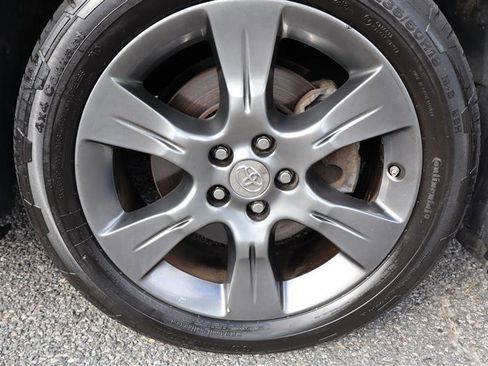 Used 2016 Toyota Sienna SE image 30