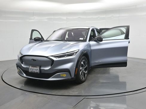 Certified 2022 Ford Mustang Mach-E Premium image 30