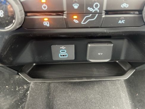 New 2025 Ford F250 XLT w/ FX4 Off-Road Package image 51