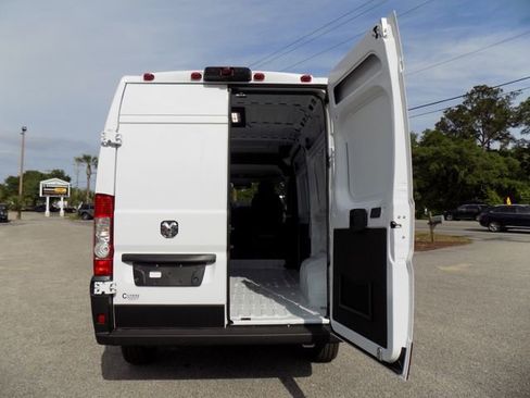 New 2026 RAM ProMaster 1500 w/ Safety Group FWD image 6