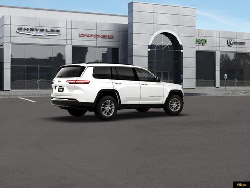 New 2026 Jeep Grand Cherokee L 2WD image 8