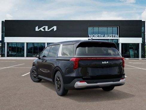 New 2026 Kia Carnival LXS image 4