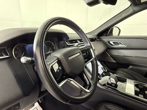 Used 2022 Land Rover Range Rover Velar R-Dynamic S image 13