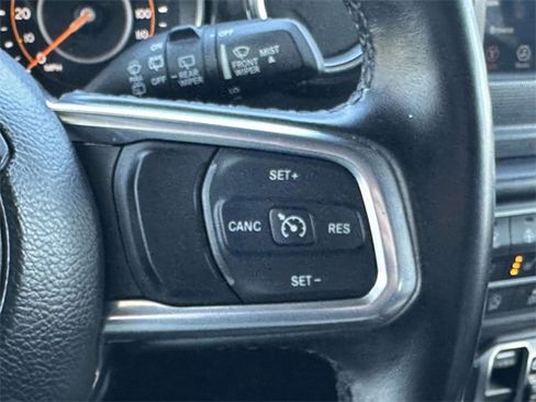 Certified 2021 Jeep Wrangler Unlimited Sahara image 27