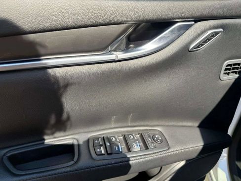 Used 2019 Maserati Ghibli S Q4 image 33