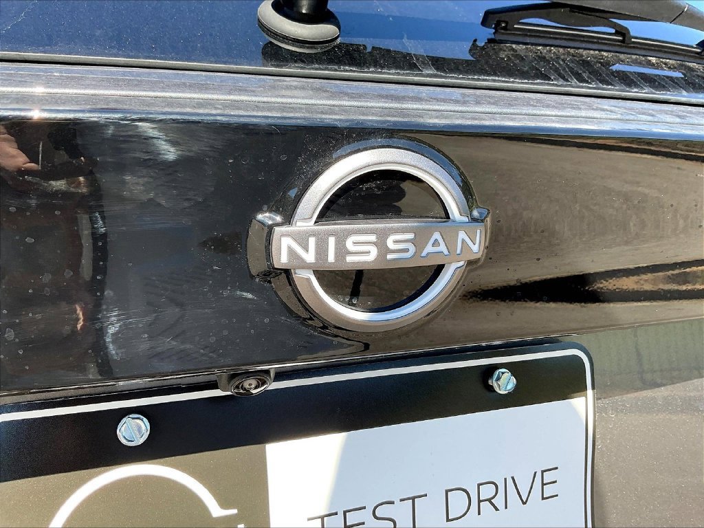 New 2027 Nissan Kicks SV FWD image 9