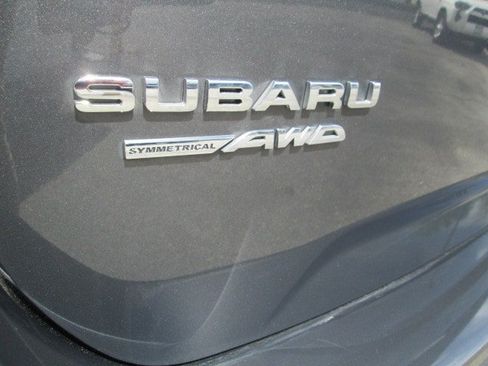 Used 2023 Subaru Forester Limited AWD/4WD image 7