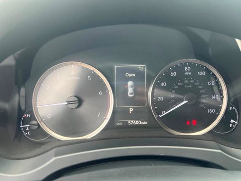 Used 2019 Lexus IS 300 w/ Premium Package RWD image 22