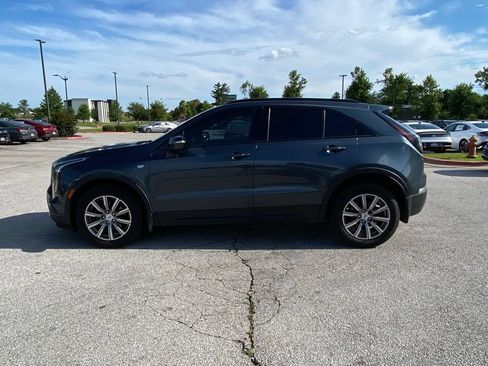 Used 2021 Cadillac XT4 Sport w/ Sun And Sound Package AWD/4WD image 4