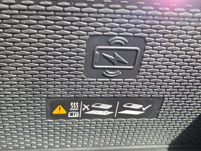 New 2027 GMC Terrain Elevation w/ Elevation Premium Package AWD/4WD image 8