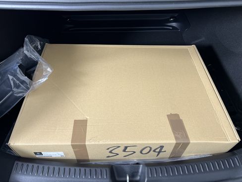 New 2026 Mercedes-Benz E 350 4MATIC Sedan image 23