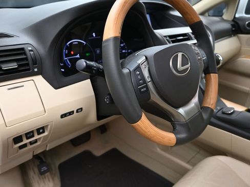 Used 2015 Lexus RX 450h FWD image 12