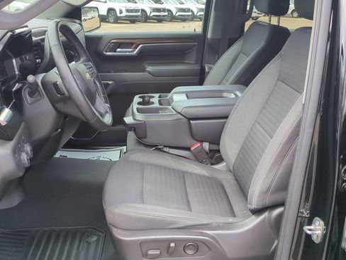 Used 2023 Chevrolet Silverado 1500 LT AWD/4WD image 11