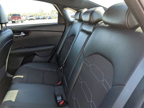 Certified 2024 Kia Forte GT-Line image 19