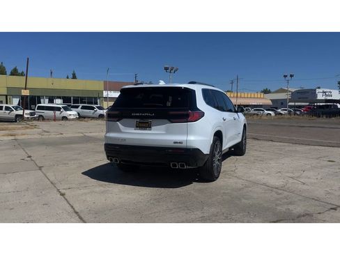 New 2026 GMC Acadia Denali Ultimate AWD/4WD image 2