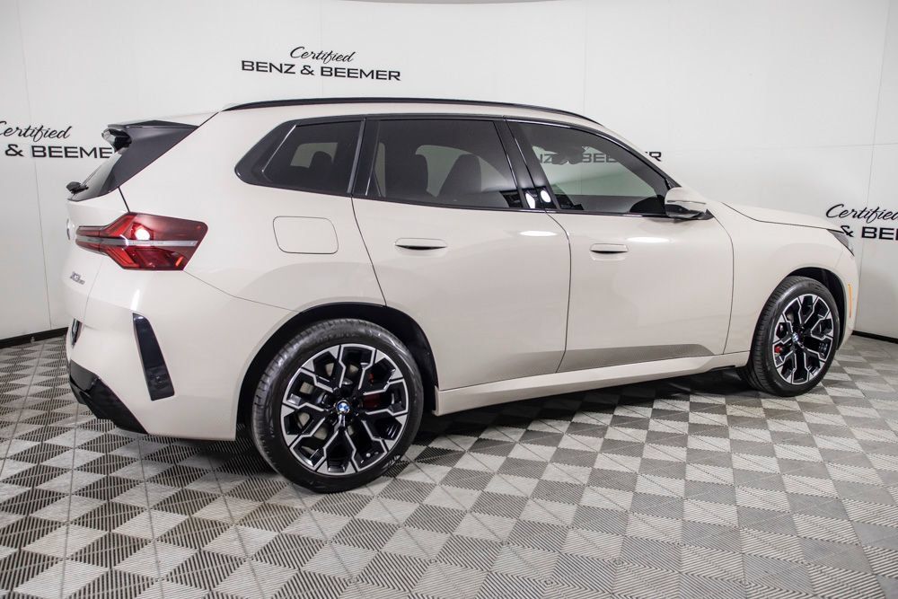 Used 2026 BMW X3 xDrive30i w/ Premium Package AWD/4WD image 4