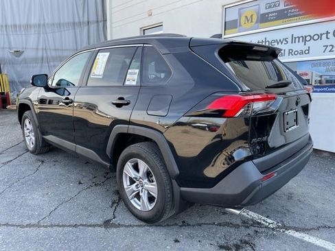 Used 2025 Toyota RAV4 XLE w/ Convenience Package AWD/4WD image 3