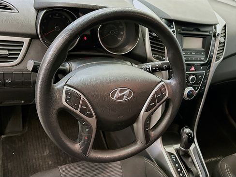 Used 2014 Hyundai Elantra GT image 18