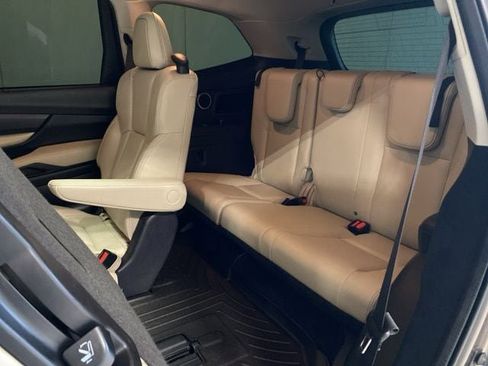 Used 2022 Subaru Ascent Limited w/ Technology Package image 15
