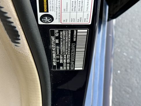 Used 2016 Mercedes-Benz E 350 Sedan image 32