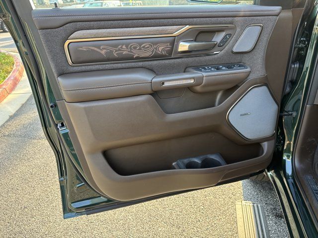 New 2027 RAM 1500 Limited AWD/4WD image 10
