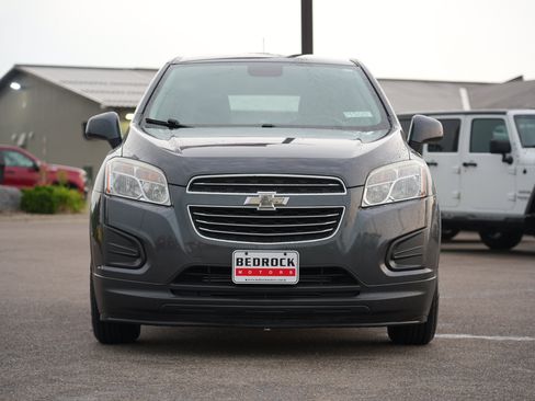 Used 2016 Chevrolet Trax LS FWD image 8
