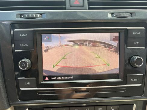 Used 2019 Volkswagen Golf Alltrack S AWD/4WD image 19