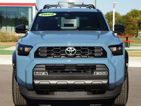 Used 2025 Toyota 4Runner TRD Off-Road Premium image 25