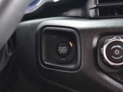 Used 2024 Jeep Wrangler Unlimited AWD/4WD image 45