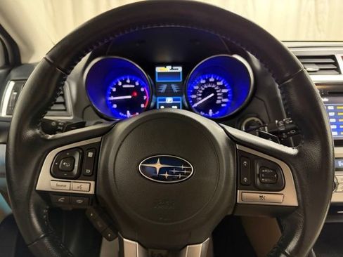 Used 2015 Subaru Outback 2.5i Limited AWD/4WD image 11
