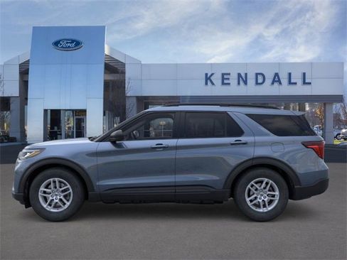 Used 2026 Ford Explorer Active image 3