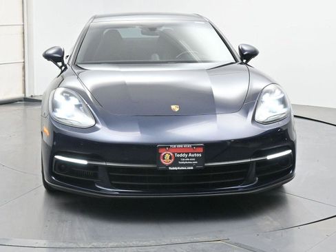 Used 2017 Porsche Panamera 4S AWD/4WD image 37