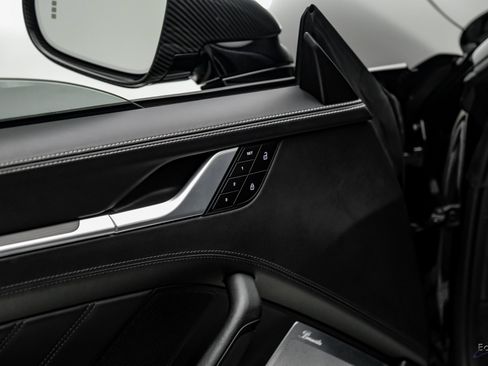 Used 2022 Porsche 911 Turbo S image 82