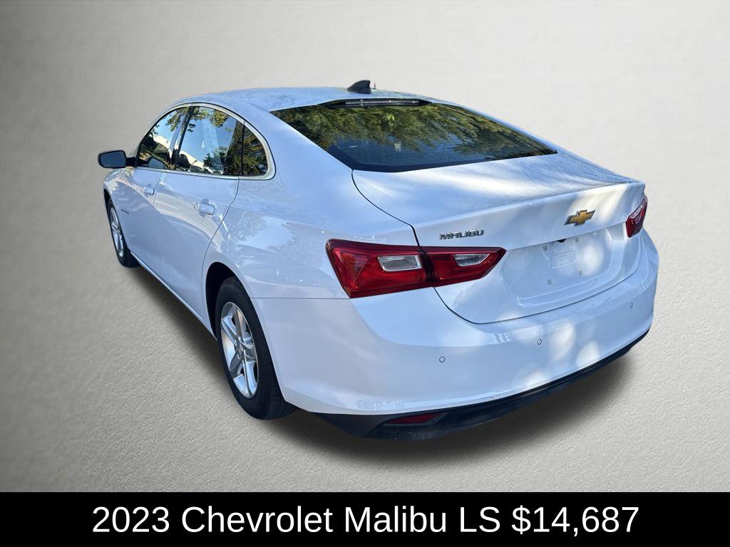 Used 2023 Chevrolet Malibu LS w/ Driver Confidence Package FWD image 5