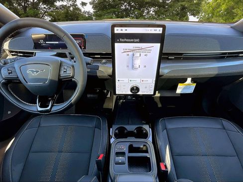 New 2025 Ford Mustang Mach-E GT image 5