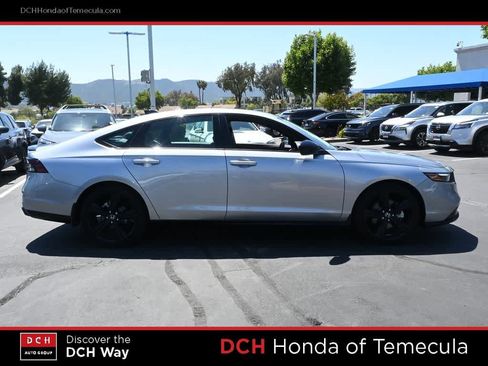 Used 2025 Honda Accord Sport image 5