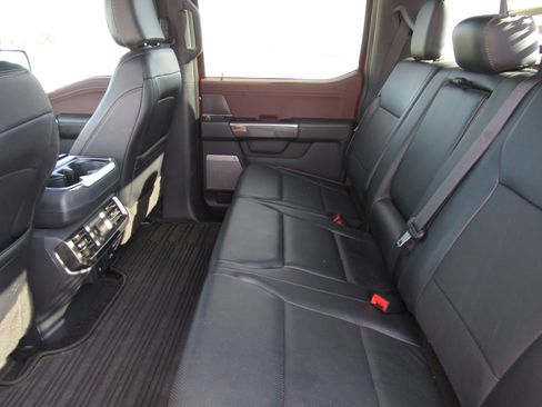 Used 2023 Ford F150 Lariat image 12