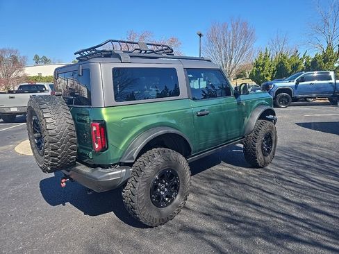 Used 2022 Ford Bronco Badlands image 3